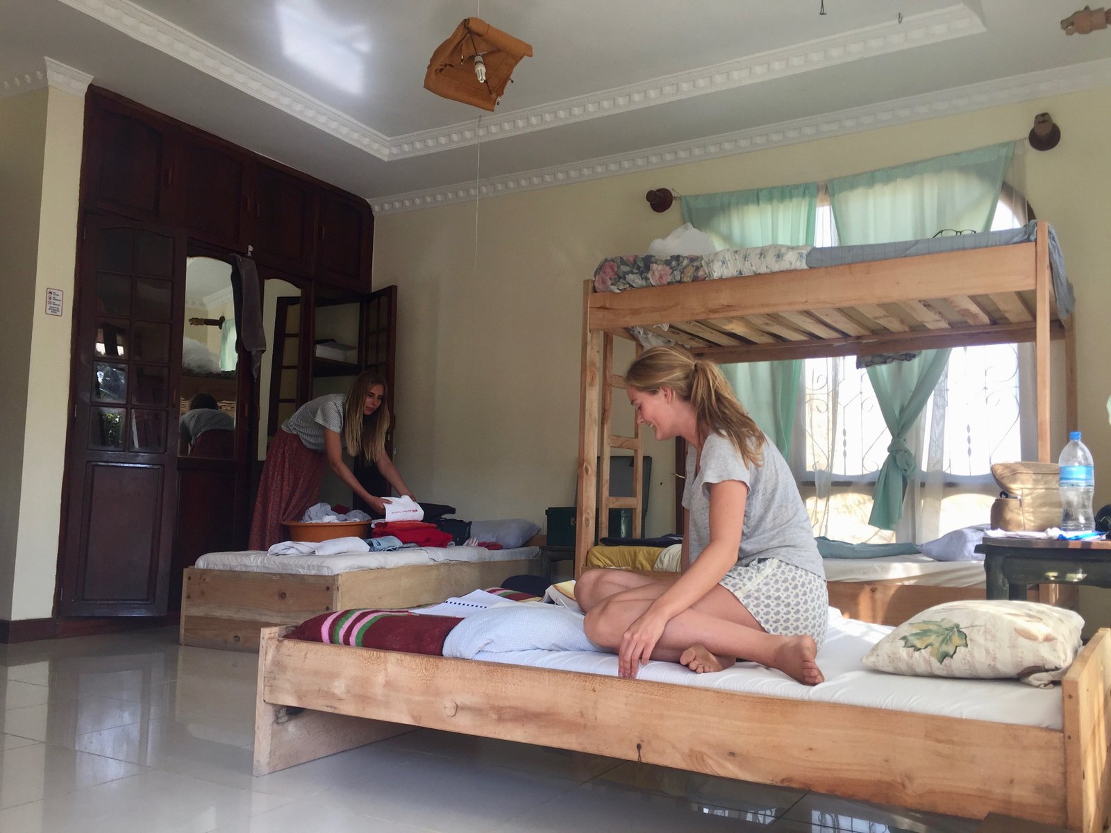 Volunteers in their room at the Arusha lodge